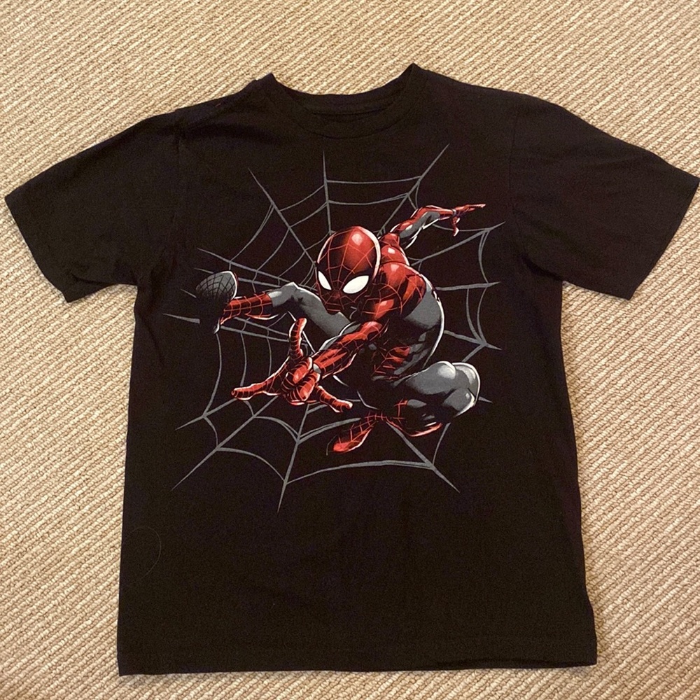 SPIDER-MAN Glow-in-the-Dark T-shirt